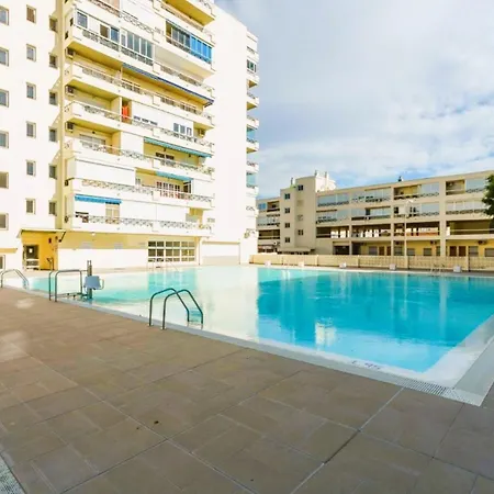 Daire Crystalline View's Of Carihuela - 3 Bedrooms Penthouse Torremolinos